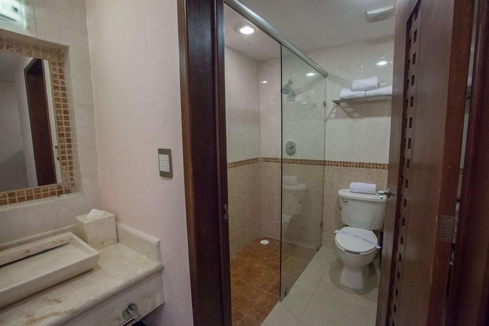 Wyndham Merida photo 4
