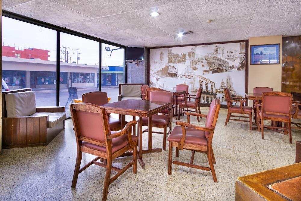 Hotel Premier photo 2