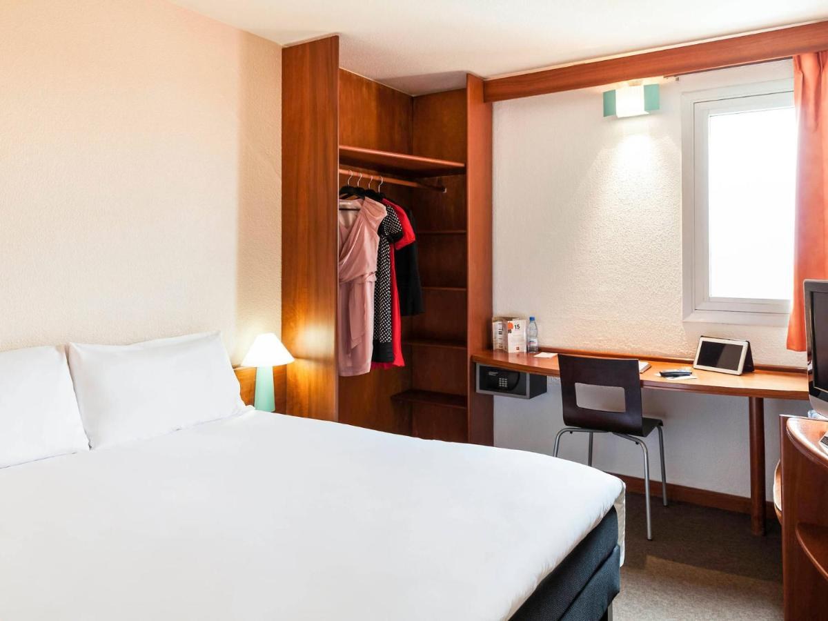IBIS DOUALA photo 3