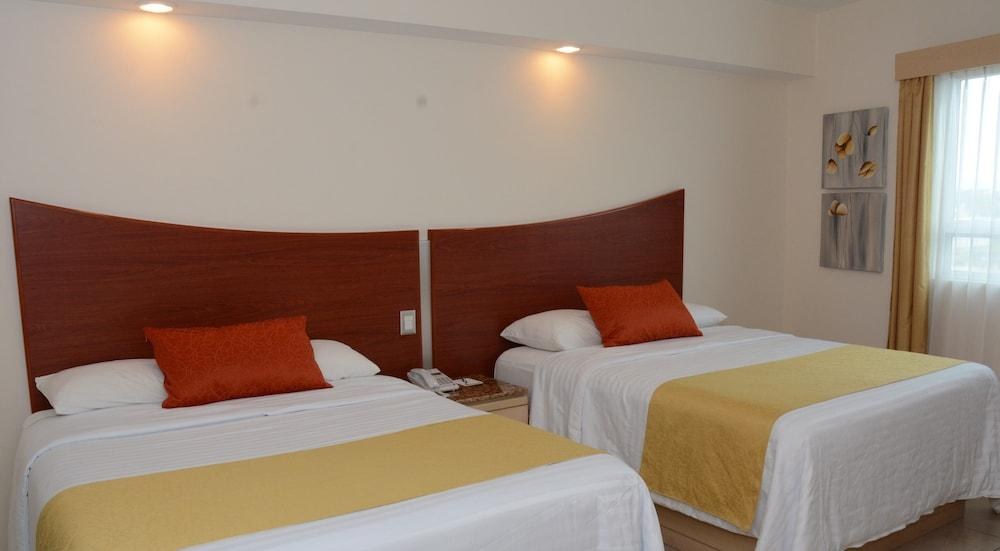 Hotel Magico Inn photo 2
