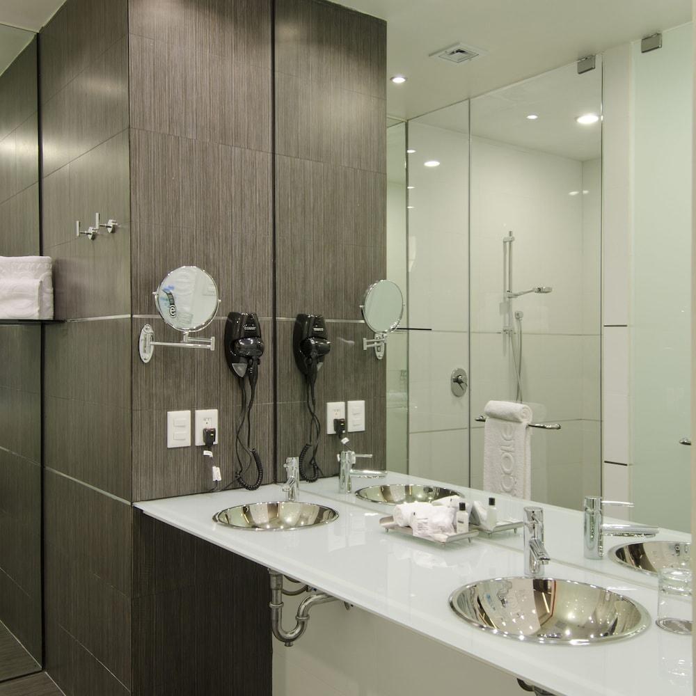 Ramada Encore by Wyndham Guadalajara Sur photo 2