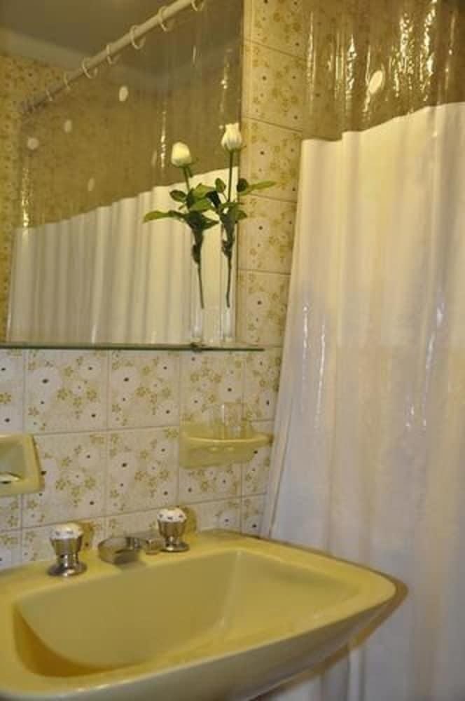 Petit Recoleta Suites photo 2
