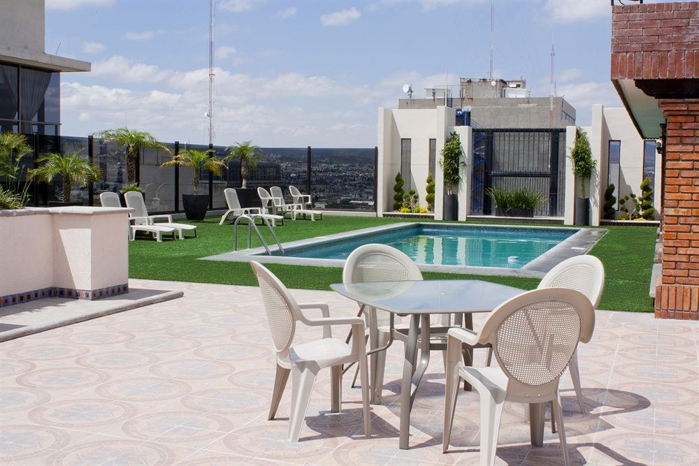 Hotel Real Plaza photo 1