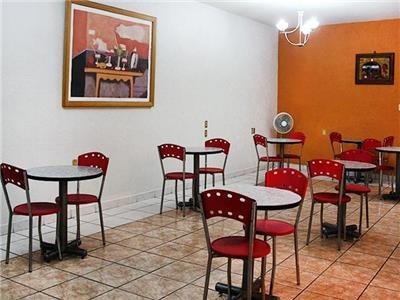 HOTEL AND SUITES POSADA DEL CORTIJO photo 1