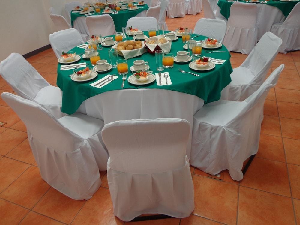 Hotel Del Marquesado photo 4
