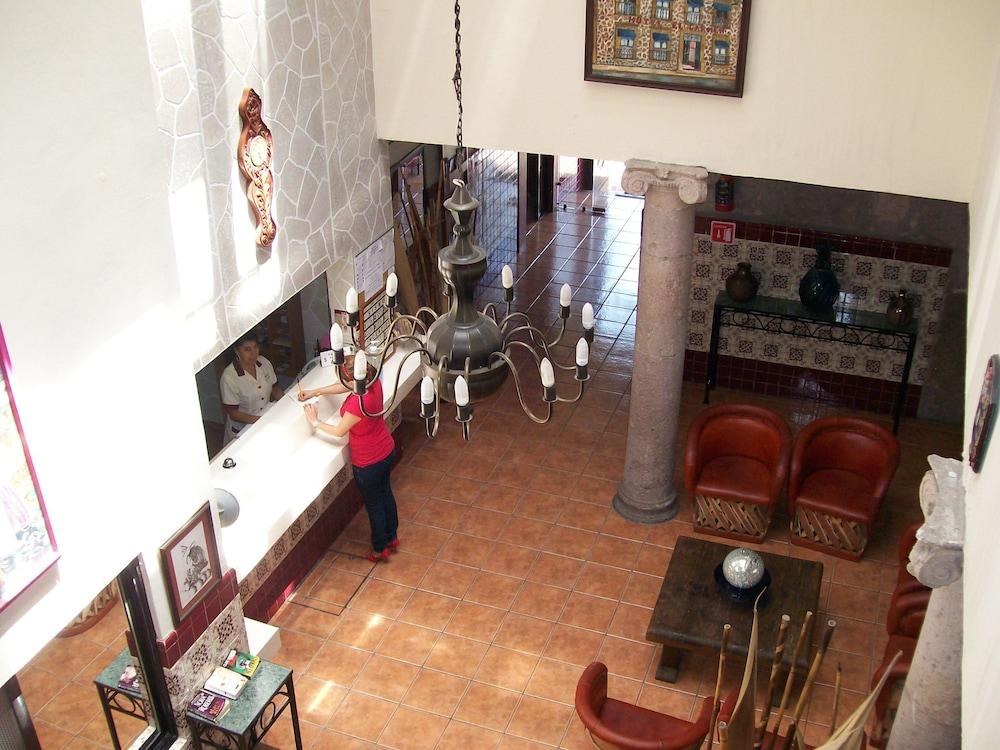 Hotel El Carmen photo 2