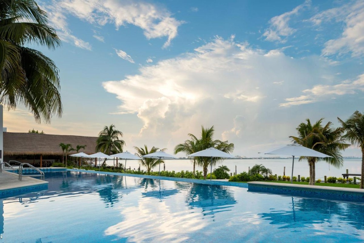 REAL INN CANCUN