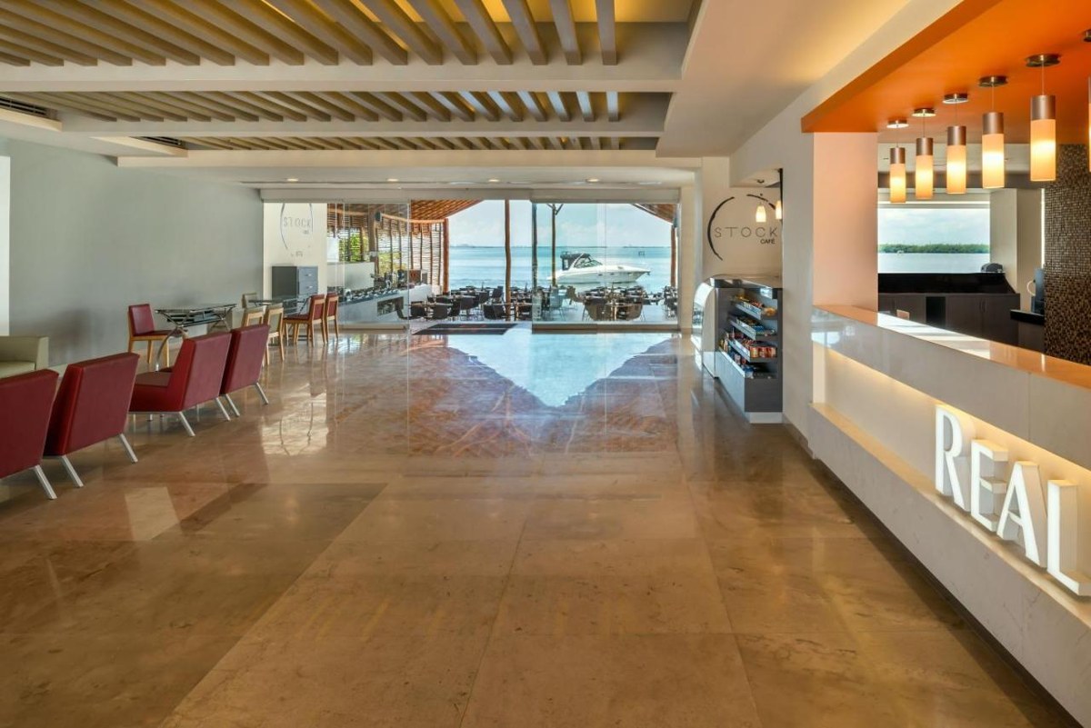 REAL INN CANCUN photo 4