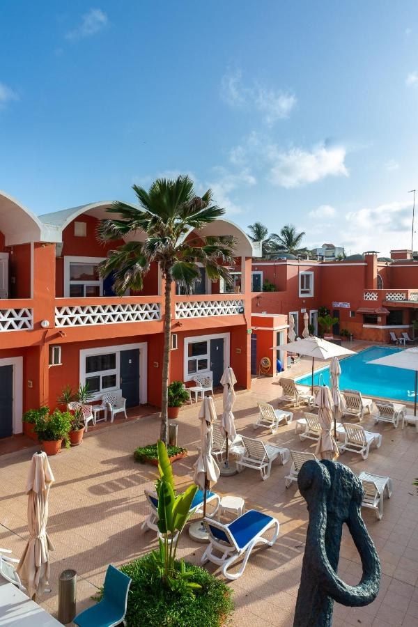 HOTEL LA MADRAGUE photo 2