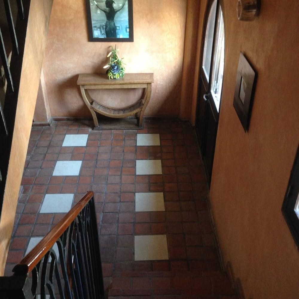 LE DJOLOFF photo 3