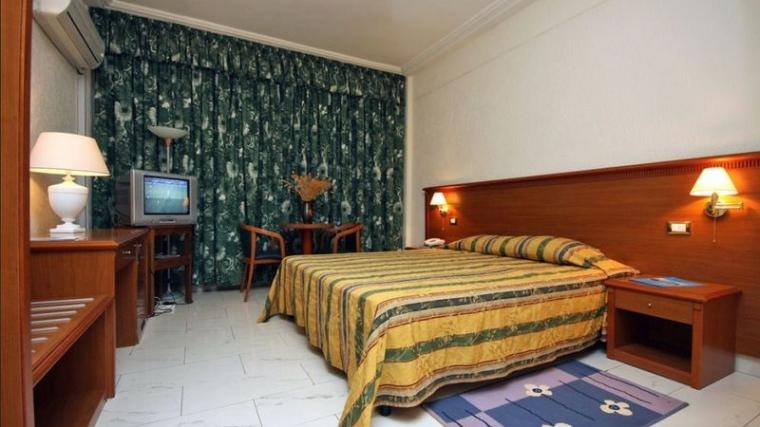 SPLENDID HOTEL photo 2