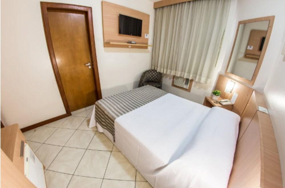DIAUDI HOTEL photo 1