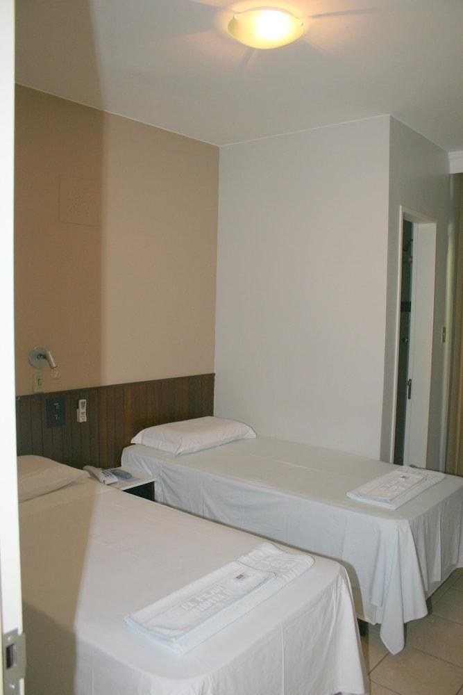 Hotel El Pilar by Bsb Inn photo 2