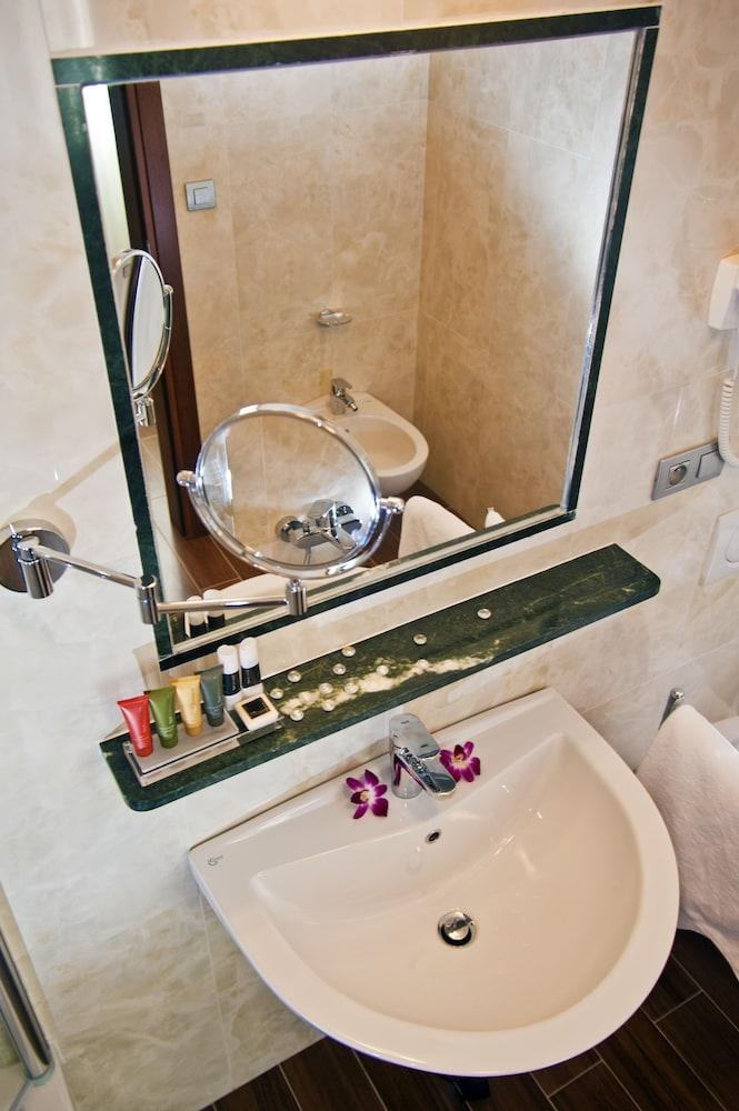 GALILEO HOTEL photo 2