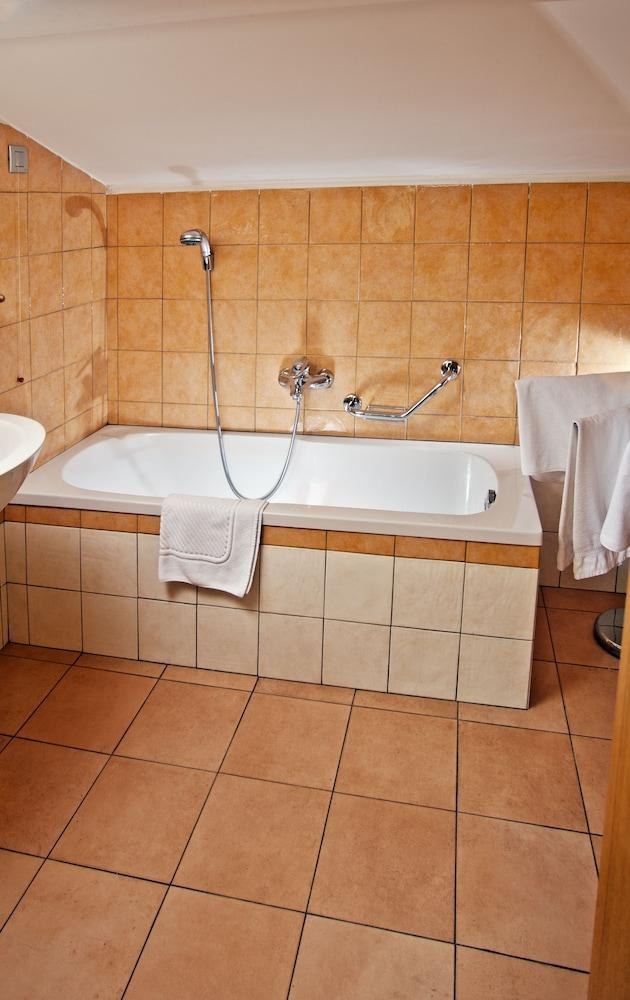 HOTEL CAESAR PRAGUE photo 2