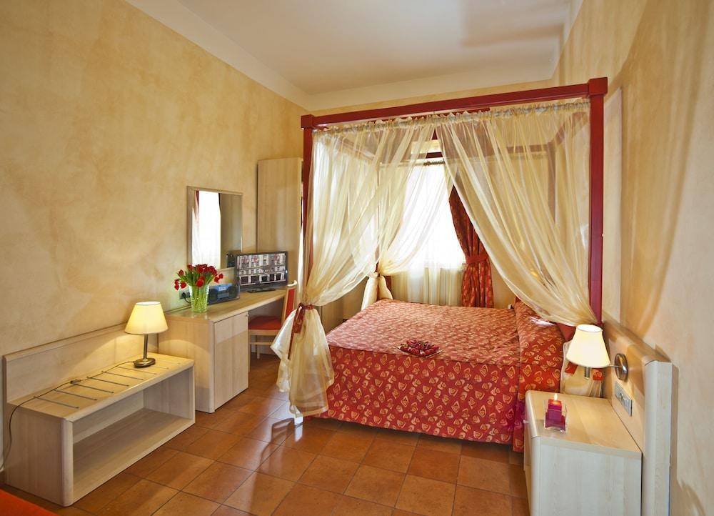 HOTEL CAESAR PRAGUE photo 4