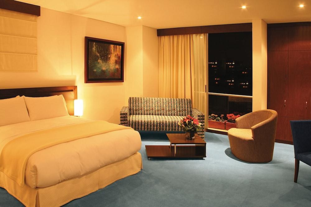 Blue Suites Hotel photo 4