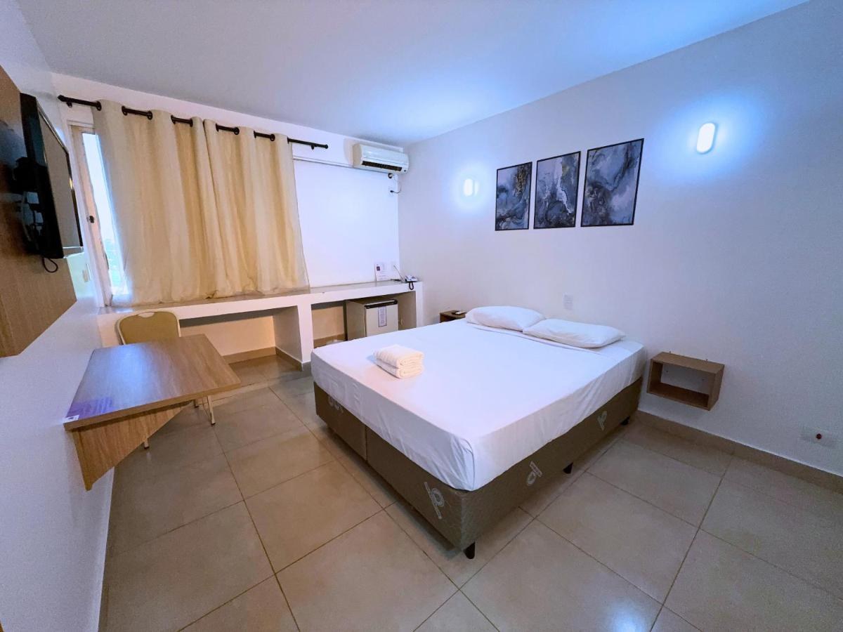 MANACA HOTEL photo 1
