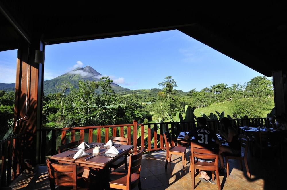 Arenal Manoa & Hot Springs Resort photo 2