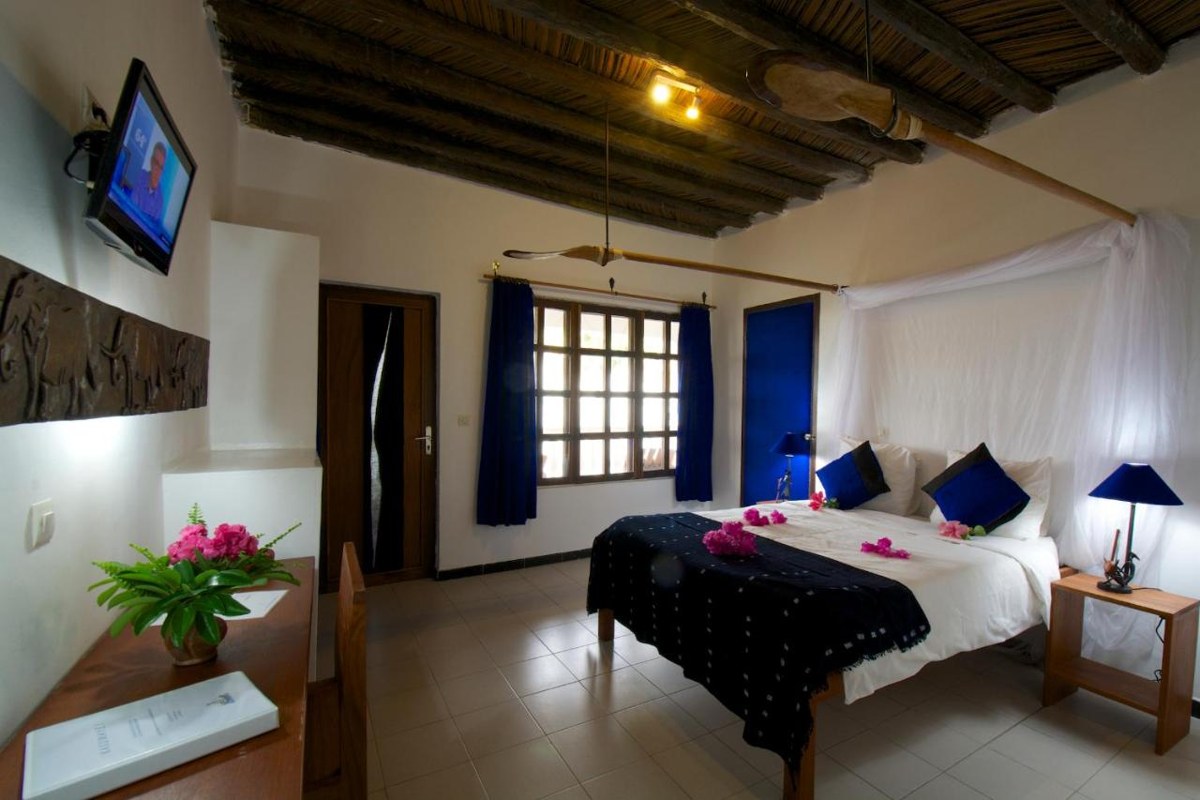 HOTEL KADIANDOUMAGNE photo 2
