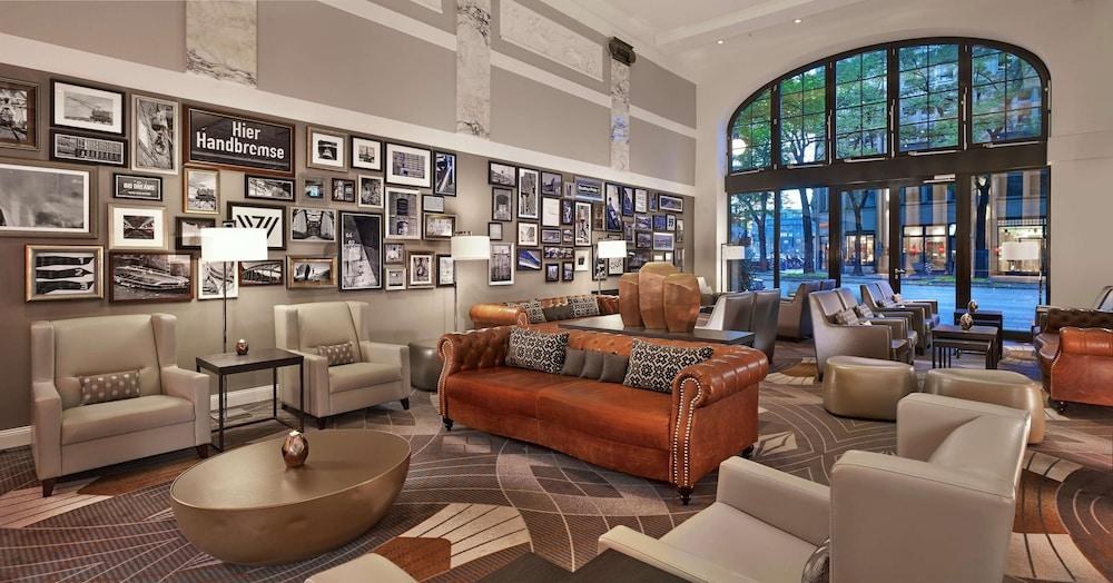 REICHSHOF HAMBURGO CURIO COLLECTION BY HILTON photo 4