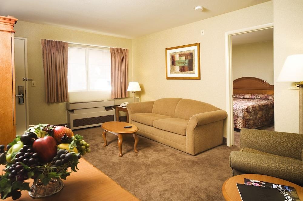 ARIZONA CHARLIE&APOS;S BOULDER - CASINO HOTEL, SUITES, &AMP; RV PARK photo 4