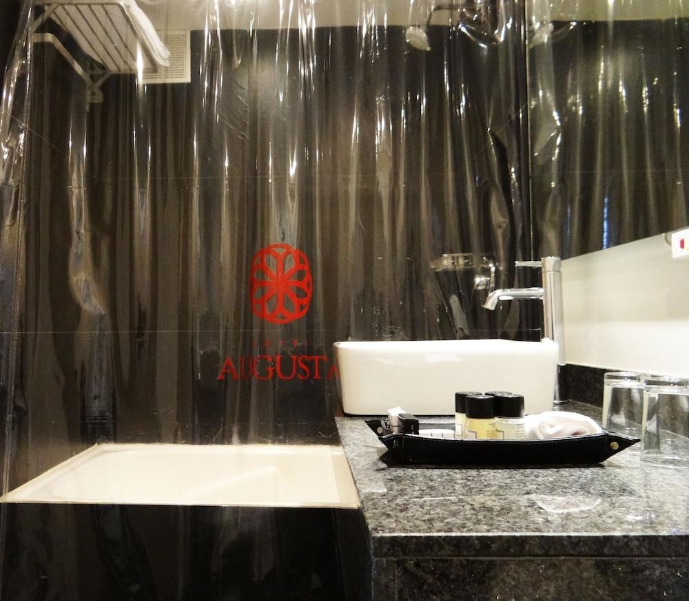 Hotel Augusta photo 2