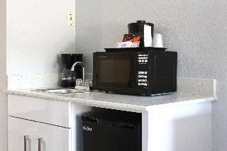 Home 1 Suites Extended Stay - Kissimmee photo 3