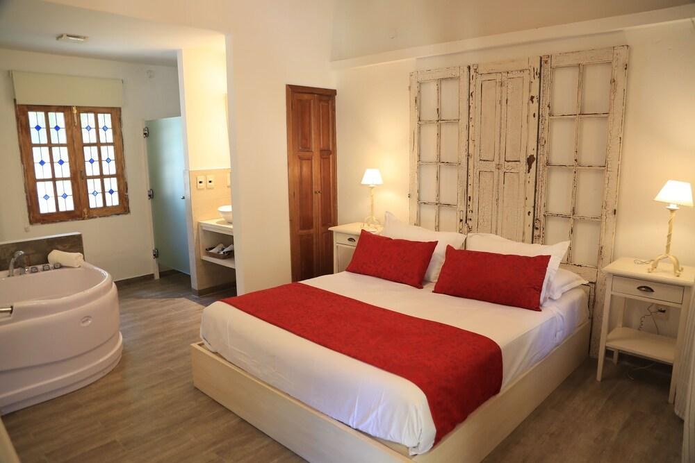 Villa Toscana Boutique Hotel - Adults only photo 3