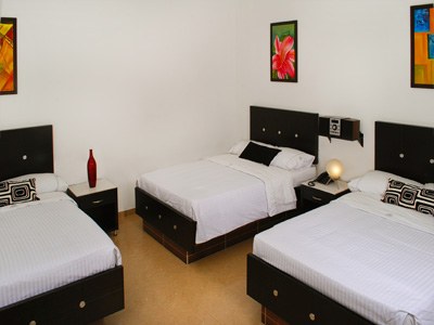 HOTEL CENTRAL PLAZA photo 2