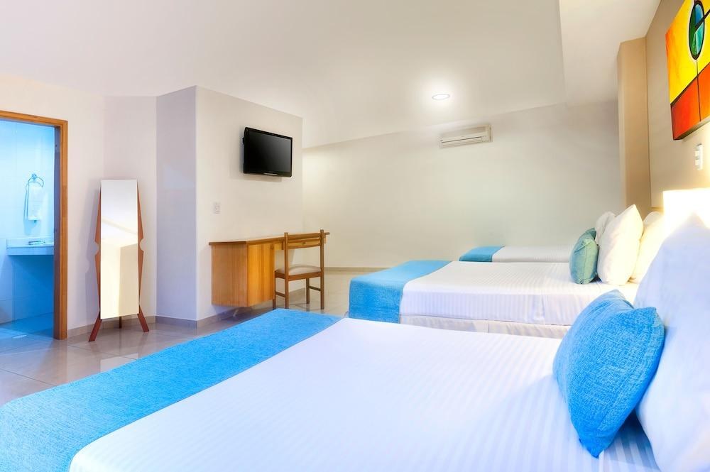 Basic Hotel Centenario by Hoteles MS photo 4