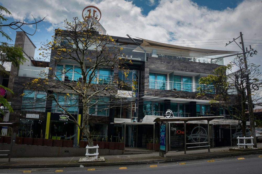 ZiOne Luxury Hotel Pereira photo 4