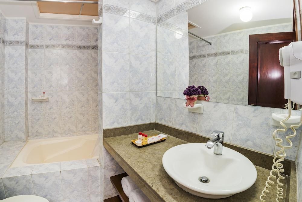 Hotel Hill House photo 2