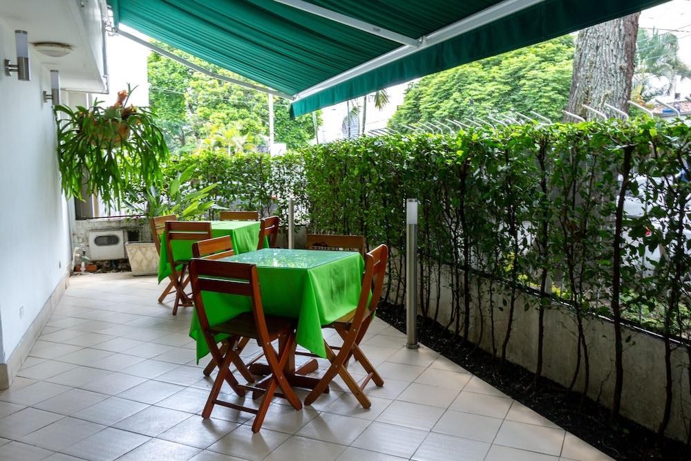 Hotel Imbanaco photo 3