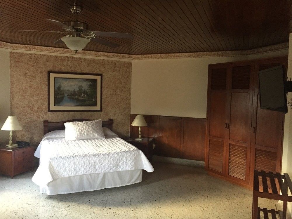 Hotel Stein Colonial photo 1