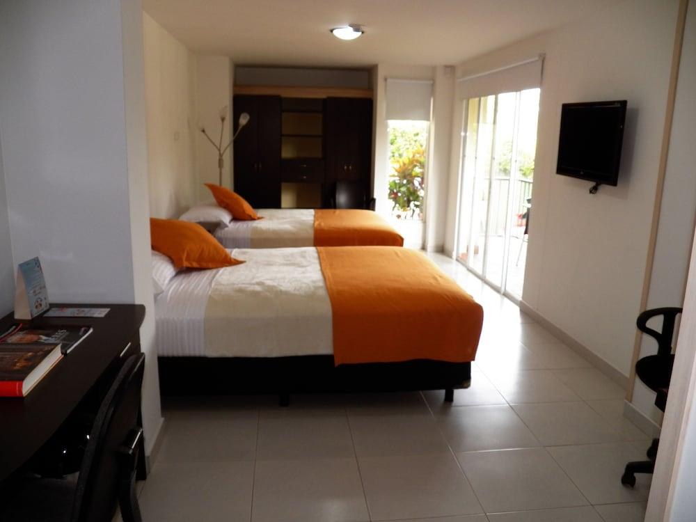 HOTEL CAMPESTRE SANTA MONICA PANCE photo 2