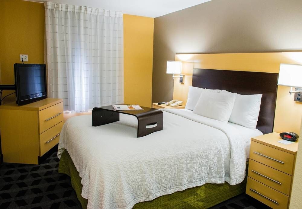 TOWNEPLACE SUITES BY MARRIOTT HOUSTON CLEAR LAKE photo 1