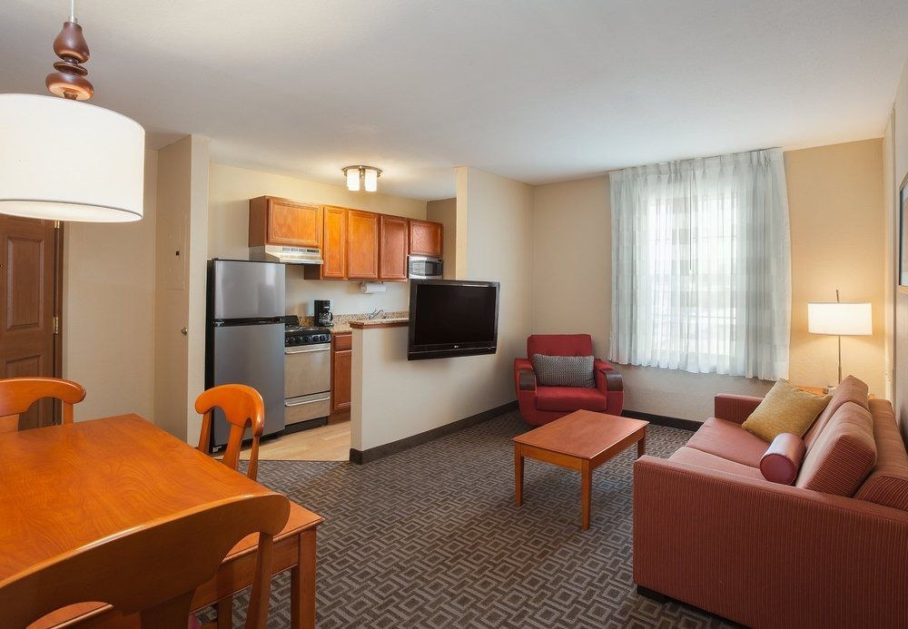 TOWNEPLACE SUITES BY MARRIOTT HOUSTON NORTHWEST photo 1