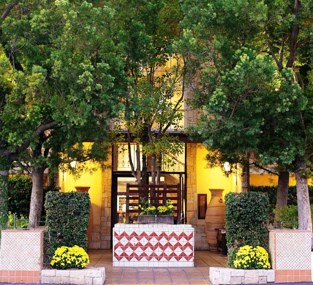 HOTEL PEPPER TREE ANAHEIM, ALL SUITES HOTEL photo 3