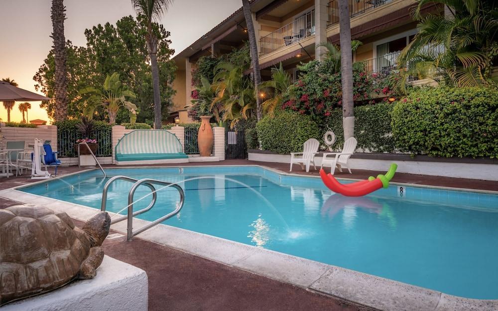HOTEL PEPPER TREE ANAHEIM, ALL SUITES HOTEL photo 4