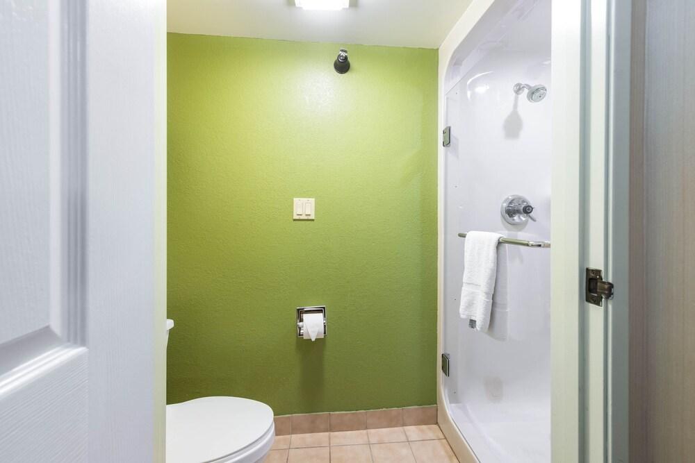 SLEEP INN - NAPERVILLE photo 4