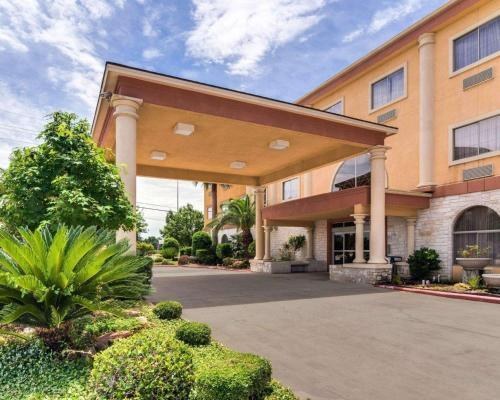 Comfort Suites Kingwood/Humble photo 4