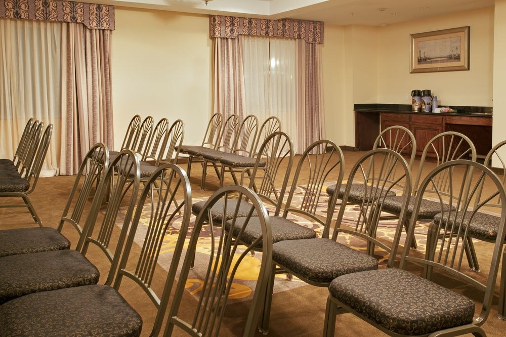 Holiday Inn Express & Suites Pearland By IHG photo 1
