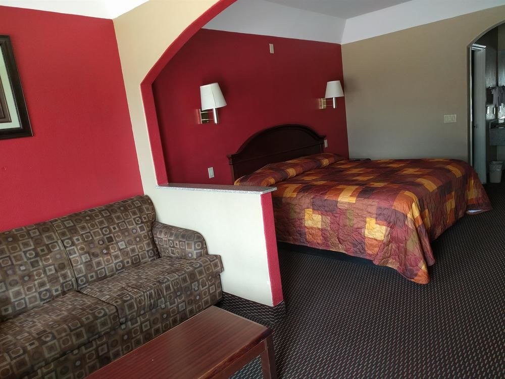 REGENCY INN AND SUITES GALENA photo 1