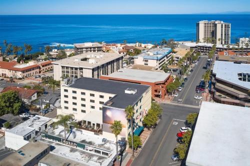 EMPRESS HOTEL OF LA JOLLA photo 1