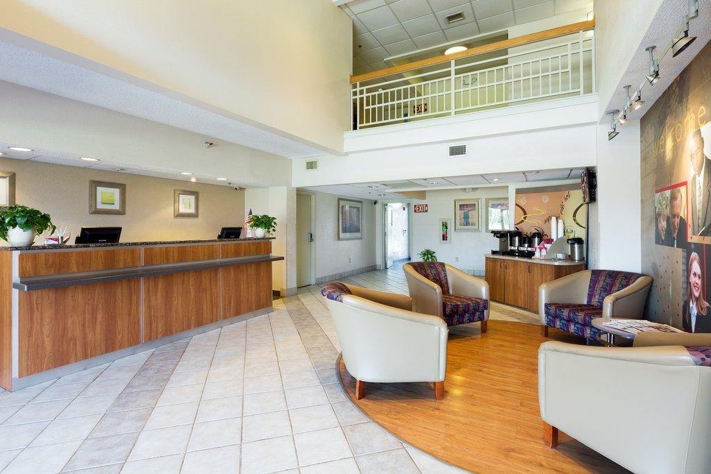 RED ROOF INN HOUSTON - WESTCHASE photo 2
