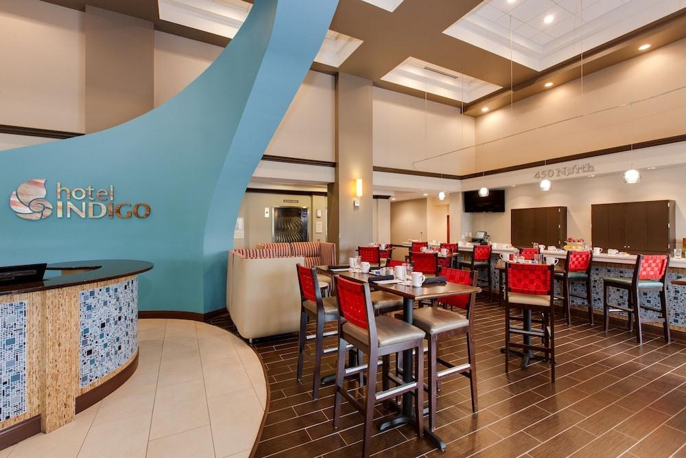 HOTEL INDIGO CHICAGO-VERNON HILLS photo 2