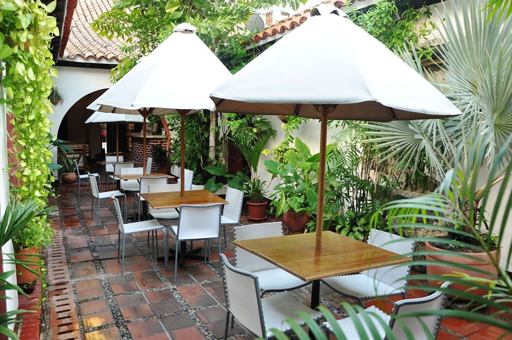 HOTEL PUERTAS DE CARTAGENA