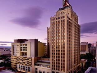 DRURY PLAZA HOTEL SAN ANTONIO RIVERWALK
