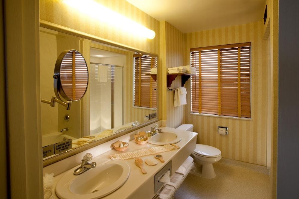 WHARF INN photo 3